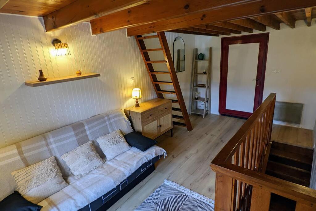 Petite Maison De Montagne กอมปอง ภายนอก รูปภาพ