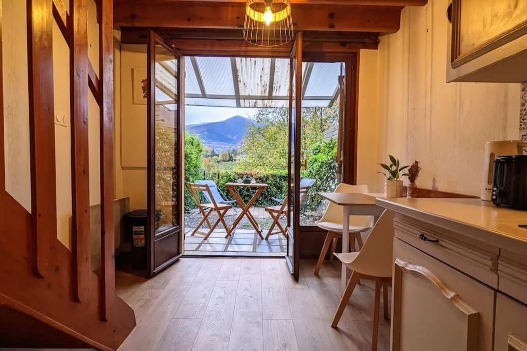 Petite Maison De Montagne กอมปอง ภายนอก รูปภาพ